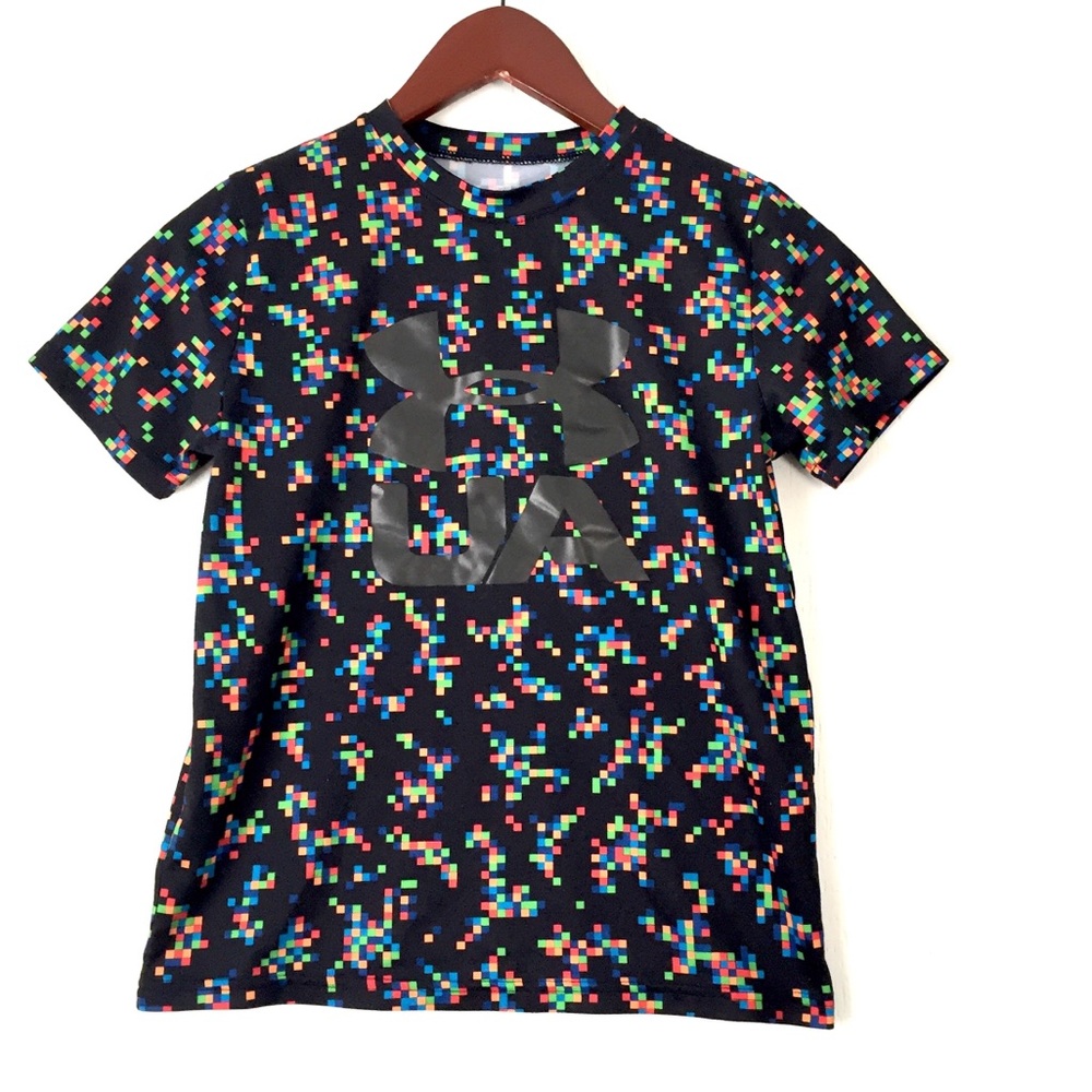 Youth Medium Retro Digital Under Armour Shirt